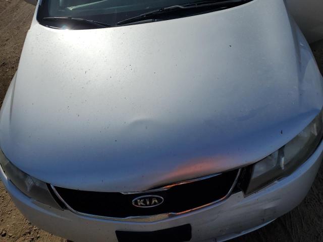 Photo 10 VIN: KNAFU4A27A5823273 - KIA FORTE EX 