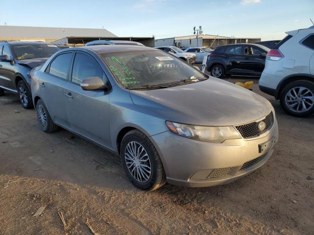 Photo 3 VIN: KNAFU4A27A5881139 - KIA FORTE 