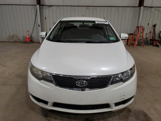 Photo 4 VIN: KNAFU4A27B5363923 - KIA FORTE 