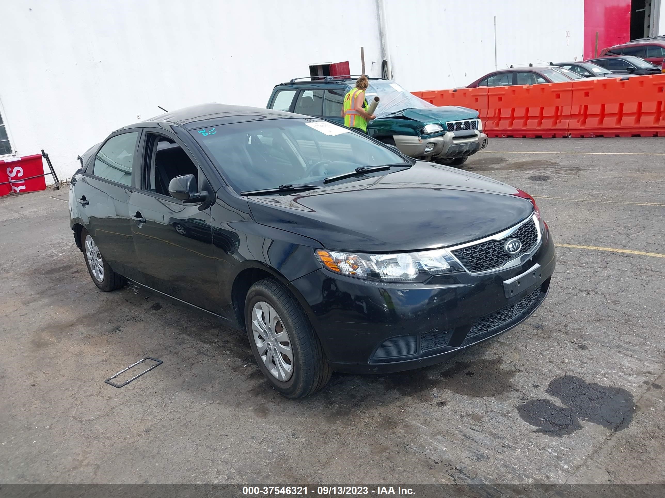 Photo 0 VIN: KNAFU4A27B5441701 - KIA FORTE 