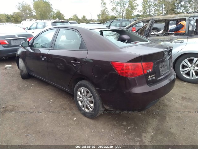 Photo 2 VIN: KNAFU4A27B5449328 - KIA FORTE 