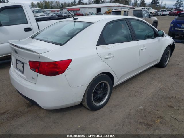 Photo 3 VIN: KNAFU4A27B5454044 - KIA FORTE 