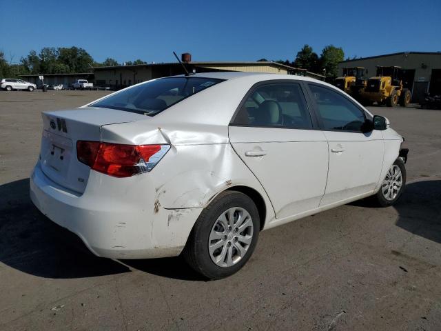 Photo 2 VIN: KNAFU4A27B5458949 - KIA FORTE EX 