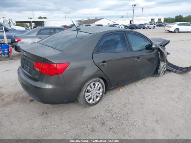 Photo 3 VIN: KNAFU4A27B5895866 - KIA FORTE 