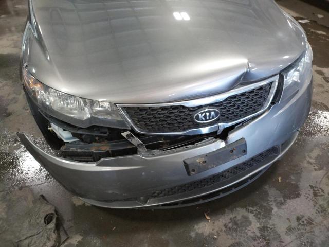 Photo 8 VIN: KNAFU4A27C5491158 - KIA FORTE EX 