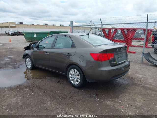 Photo 2 VIN: KNAFU4A27C5571253 - KIA FORTE 