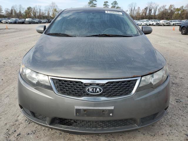 Photo 4 VIN: KNAFU4A27C5572936 - KIA FORTE 