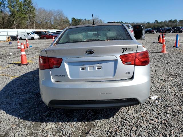 Photo 5 VIN: KNAFU4A27C5591583 - KIA FORTE 