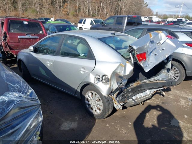 Photo 2 VIN: KNAFU4A27C5634366 - KIA FORTE 