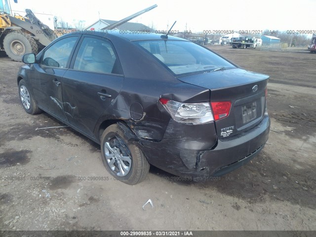 Photo 2 VIN: KNAFU4A27D5681236 - KIA FORTE 