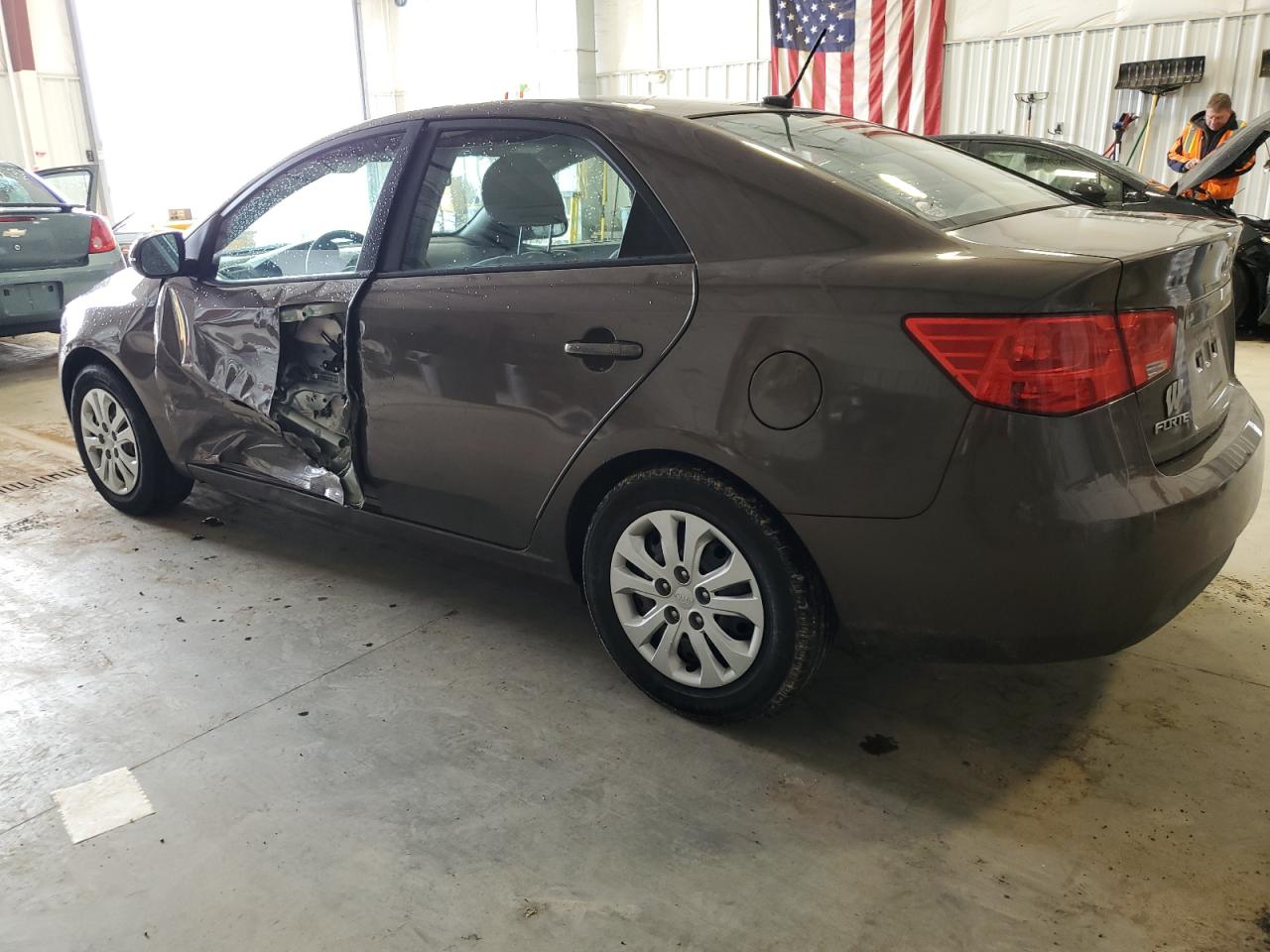 Photo 1 VIN: KNAFU4A27D5682063 - KIA FORTE 