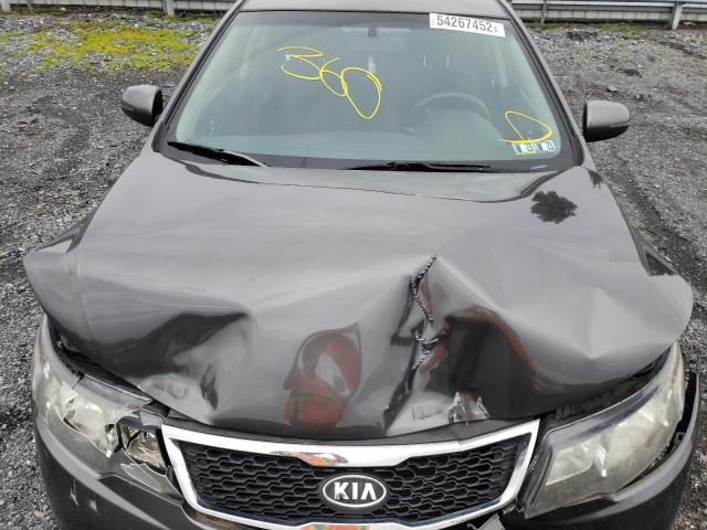 Photo 6 VIN: KNAFU4A27D5724439 - KIA FORTE EX 