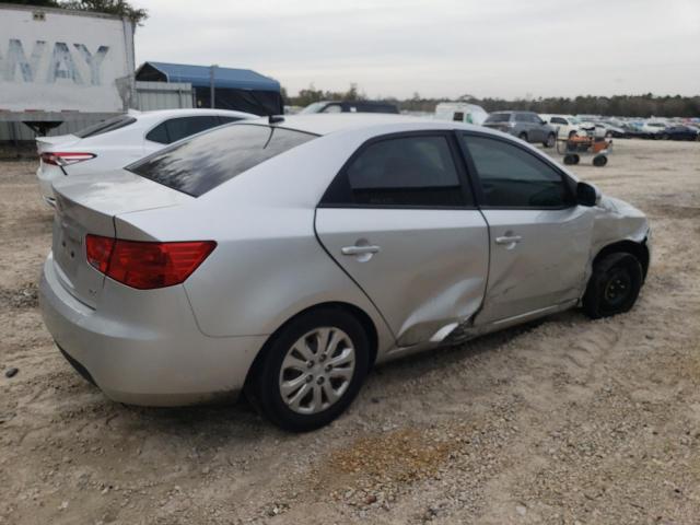 Photo 2 VIN: KNAFU4A27D5724957 - KIA FORTE 