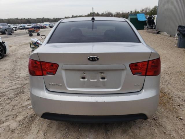 Photo 5 VIN: KNAFU4A27D5724957 - KIA FORTE 