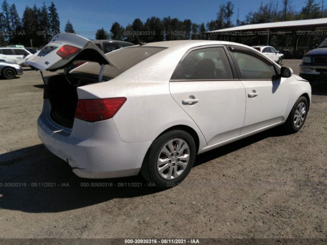 Photo 3 VIN: KNAFU4A27D5728491 - KIA FORTE 