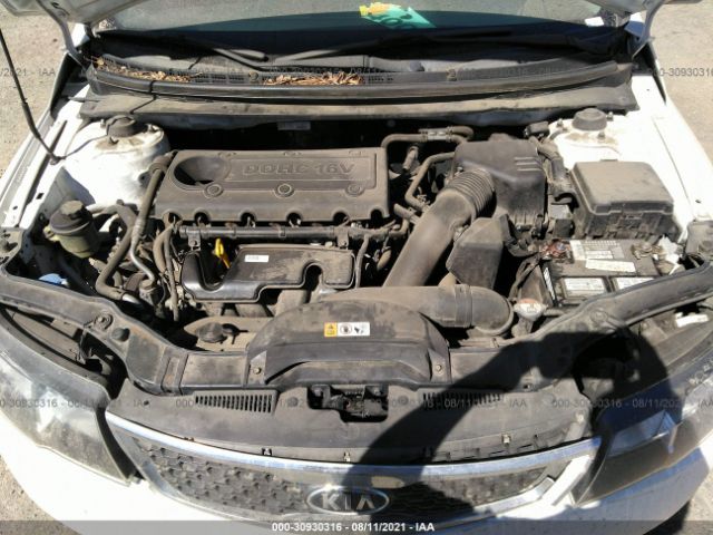 Photo 9 VIN: KNAFU4A27D5728491 - KIA FORTE 