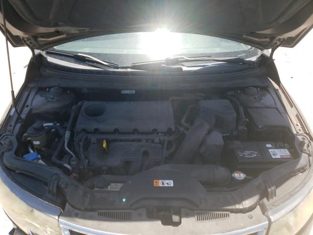 Photo 6 VIN: KNAFU4A27D5735490 - KIA FORTE EX 