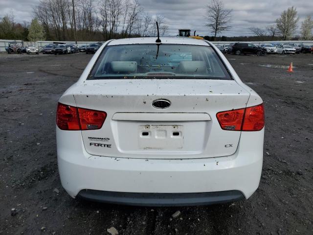 Photo 5 VIN: KNAFU4A27D5741080 - KIA FORTE 