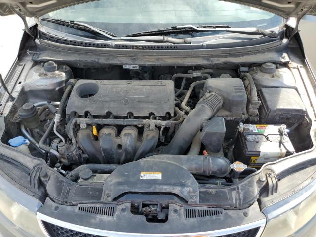 Photo 10 VIN: KNAFU4A28A5065301 - KIA FORTE EX 