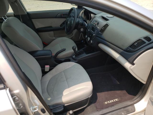 Photo 4 VIN: KNAFU4A28A5106042 - KIA FORTE EX 