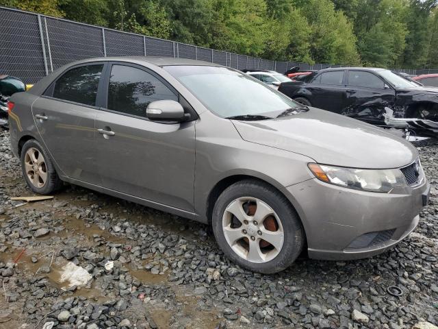 Photo 3 VIN: KNAFU4A28A5110060 - KIA FORTE EX 