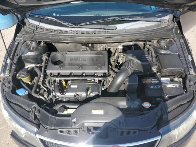 Photo 10 VIN: KNAFU4A28A5188869 - KIA FORTE EX 