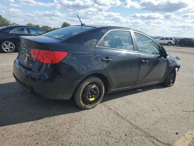 Photo 2 VIN: KNAFU4A28A5188869 - KIA FORTE EX 