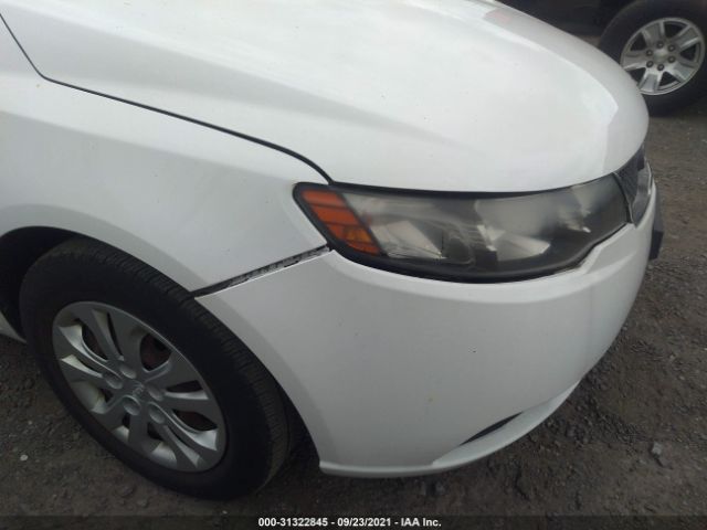 Photo 5 VIN: KNAFU4A28A5239464 - KIA FORTE 