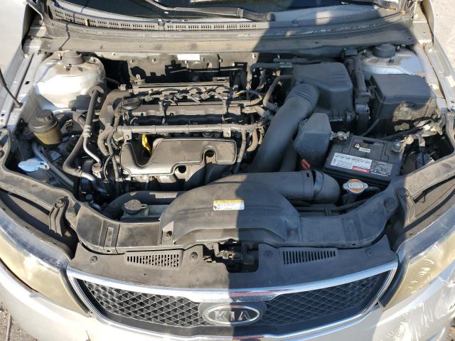 Photo 10 VIN: KNAFU4A28A5253252 - KIA FORTE EX 