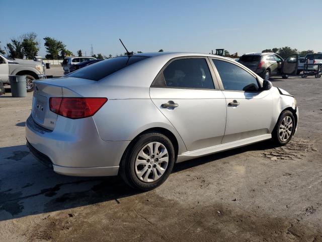 Photo 2 VIN: KNAFU4A28A5253252 - KIA FORTE EX 