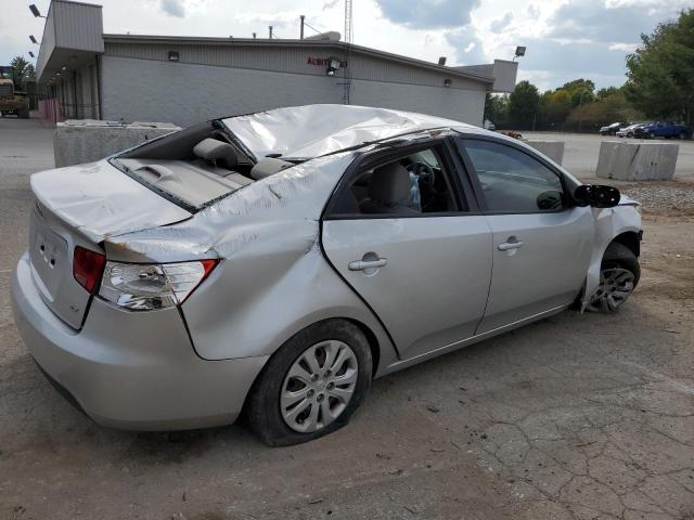 Photo 2 VIN: KNAFU4A28A5808703 - KIA FORTE 