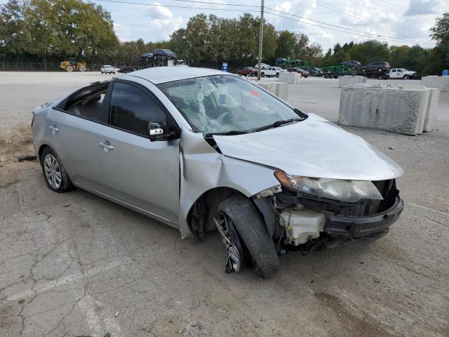 Photo 3 VIN: KNAFU4A28A5808703 - KIA FORTE 