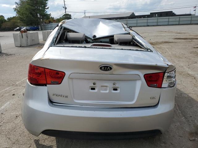 Photo 5 VIN: KNAFU4A28A5808703 - KIA FORTE 