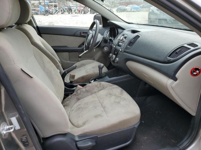 Photo 4 VIN: KNAFU4A28A5843080 - KIA FORTE EX 