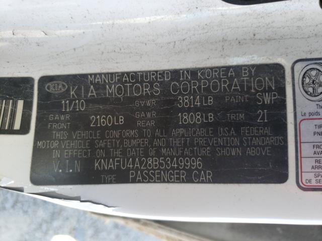 Photo 9 VIN: KNAFU4A28B5349996 - KIA FORTE EX 