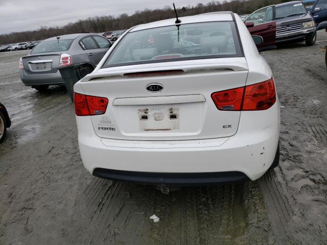 Photo 5 VIN: KNAFU4A28B5423143 - KIA FORTE EX 