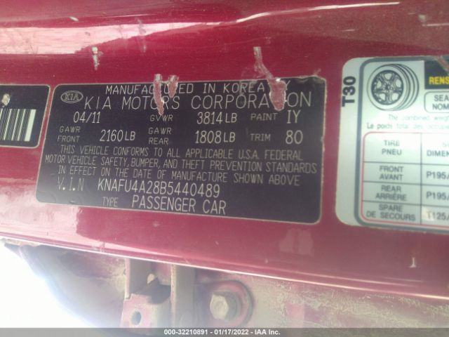 Photo 8 VIN: KNAFU4A28B5440489 - KIA FORTE 