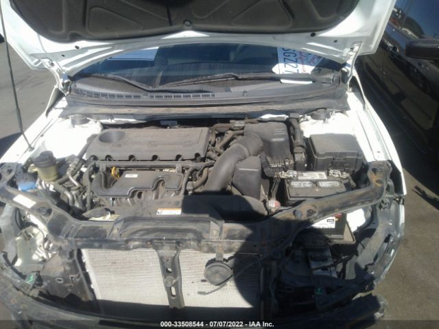 Photo 9 VIN: KNAFU4A28B5458779 - KIA FORTE 