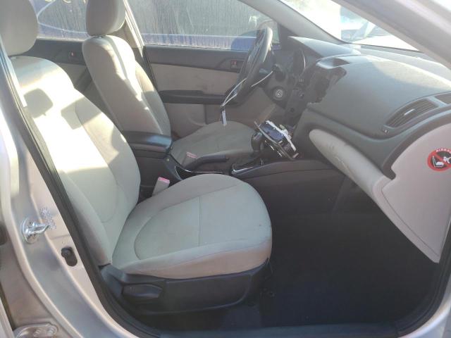 Photo 4 VIN: KNAFU4A28B5885590 - KIA FORTE EX 