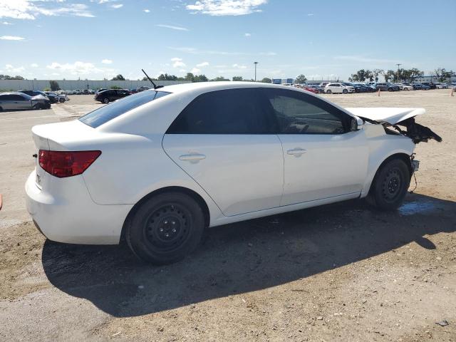 Photo 2 VIN: KNAFU4A28C5471114 - KIA FORTE 