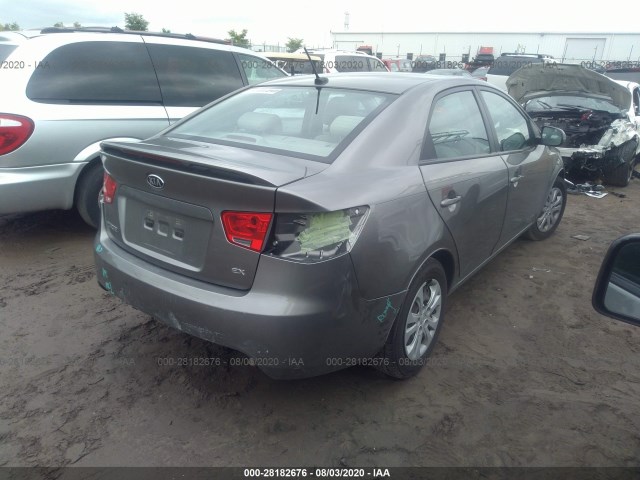 Photo 3 VIN: KNAFU4A28C5492139 - KIA FORTE 