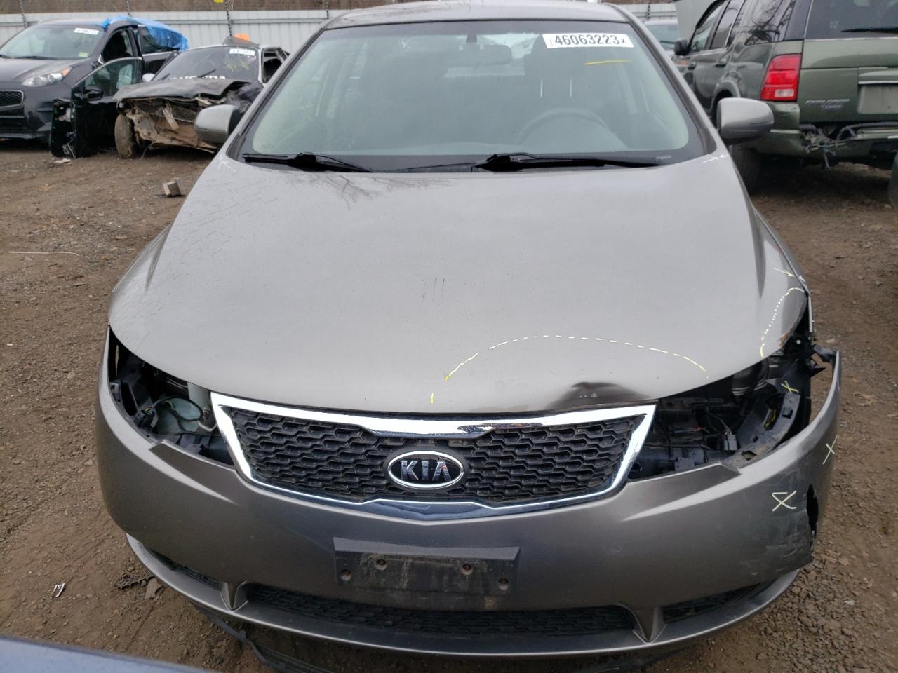 Photo 4 VIN: KNAFU4A28C5508453 - KIA FORTE 