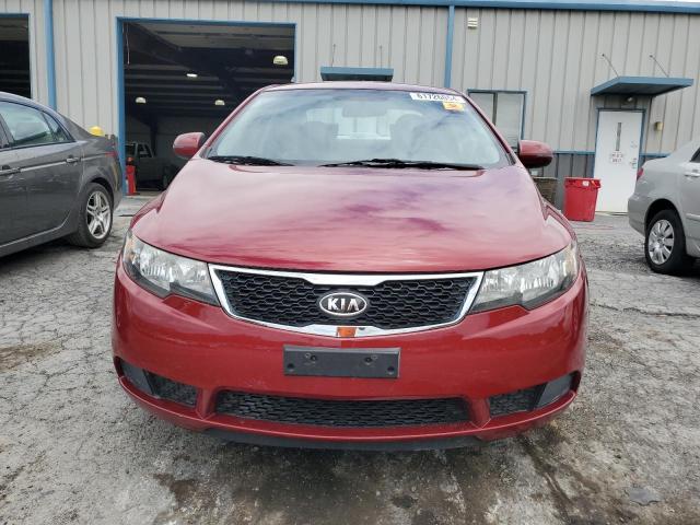 Photo 4 VIN: KNAFU4A28C5586120 - KIA FORTE 