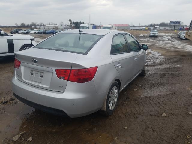 Photo 3 VIN: KNAFU4A28C5602221 - KIA FORTE EX 