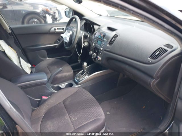 Photo 4 VIN: KNAFU4A28D5672528 - KIA FORTE 