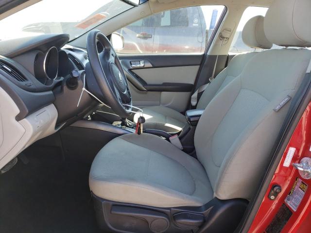 Photo 6 VIN: KNAFU4A28D5702918 - KIA FORTE 