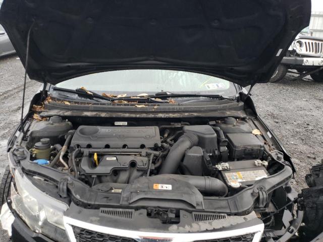 Photo 6 VIN: KNAFU4A28D5705611 - KIA FORTE EX 