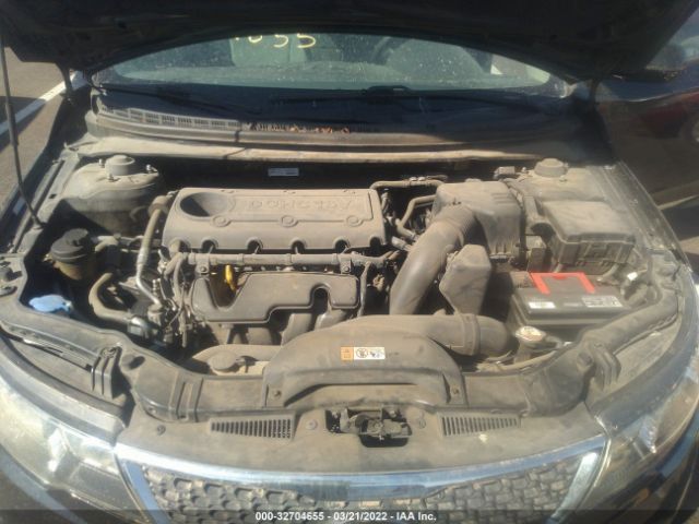 Photo 9 VIN: KNAFU4A28D5737054 - KIA FORTE 