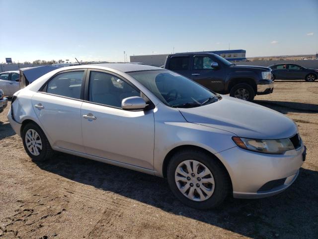 Photo 3 VIN: KNAFU4A29A5064352 - KIA FORTE EX 