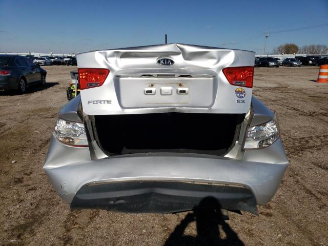 Photo 5 VIN: KNAFU4A29A5064352 - KIA FORTE EX 